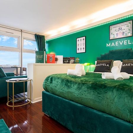ברמינגהאם Maevela Apartments - Top Floor Rolex Themed Studio Apt Inside The Cube, Mailbox - Free Netflix & Wifi מראה חיצוני תמונה